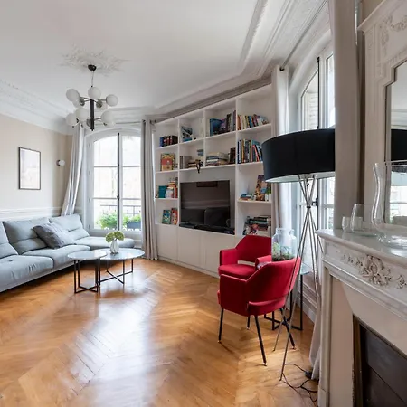 Apartment Bright And Spacious 3bdr Near Eiffel Tower *